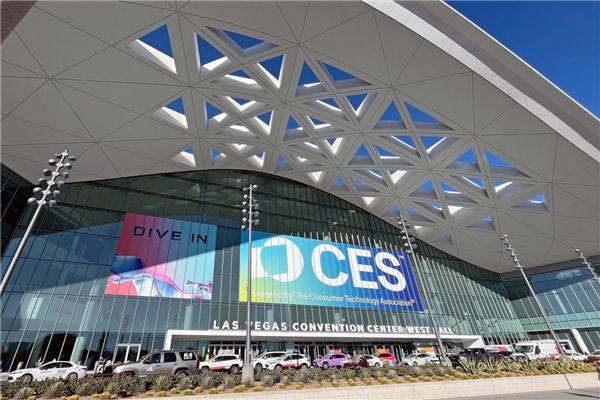 CES 2026 机器人板块聚焦具身智能，国产灵巧手 ZWHAND 技术突破成焦点(图1)