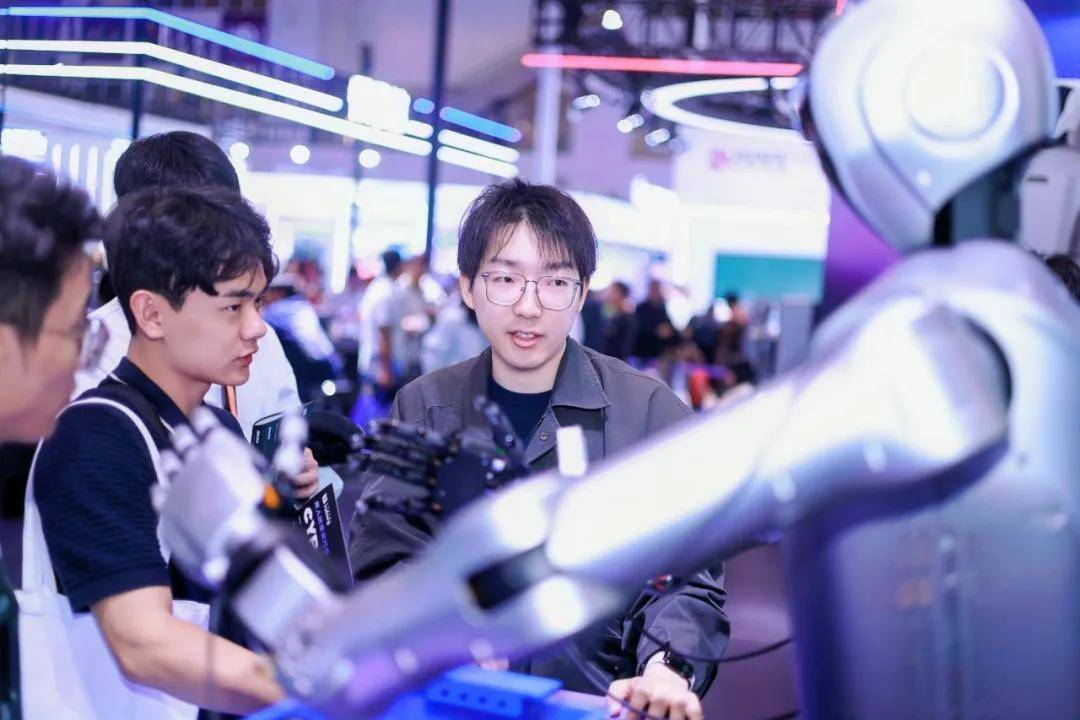 2026高交会人工智能产业链展、机器人产业链展招商正式启动(图8)