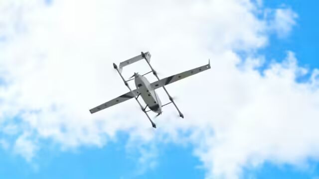 全国首条跨海峡低空无人机常态化物流航线开通(图1)