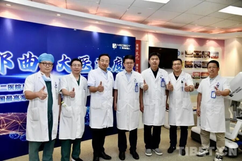 全球首例海拔4500米以上5G远程机器人手术在那曲成功实施(图2)