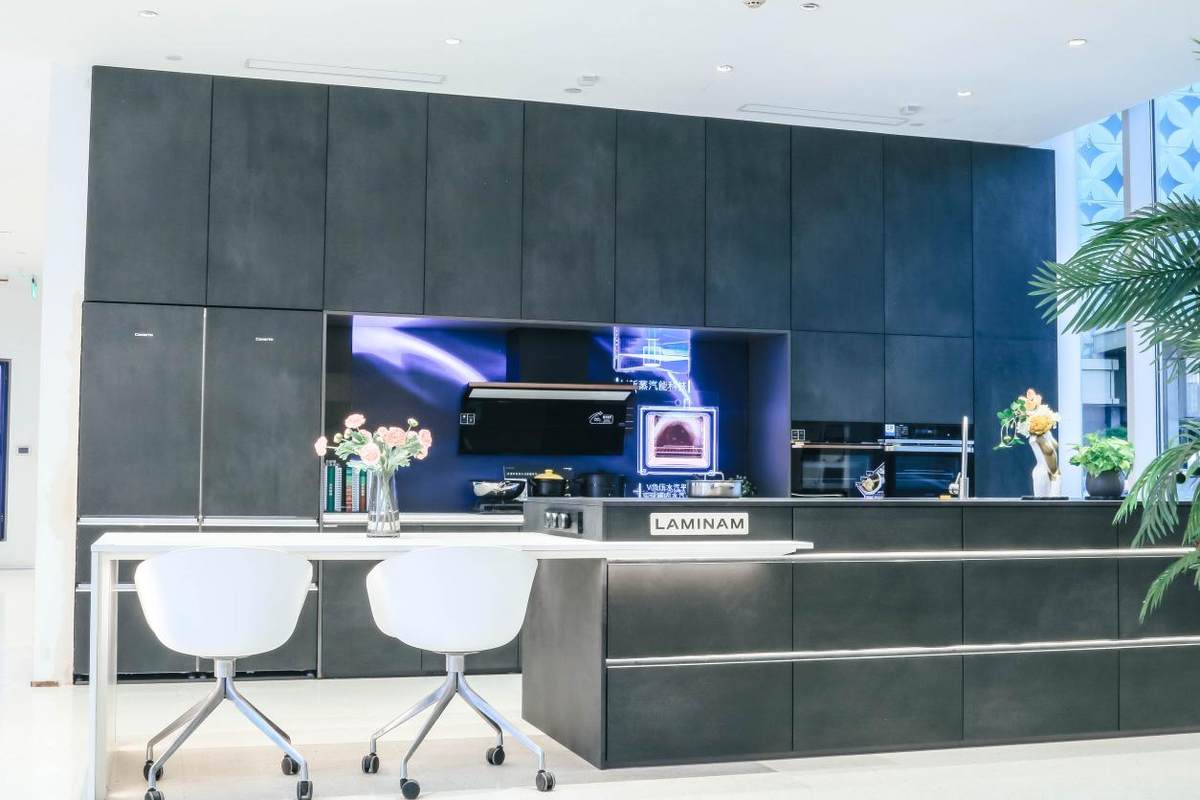 从0到6亿！三翼鸟上海体验中心成长记(图1)