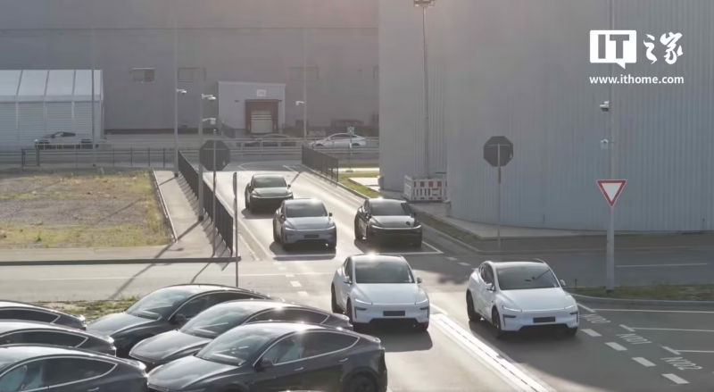 特斯拉 FSD 在欧洲“落地”：柏林工厂 Model Y 可自动从生产线行驶至停放区(图1)
