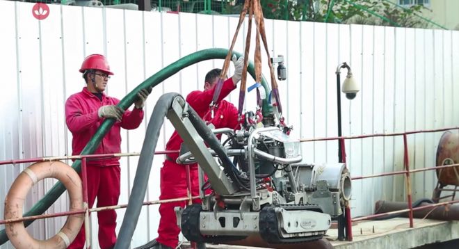 施罗德清淤机器人凭什么火？3款机型深度测评，选对效率翻3倍！(图9)