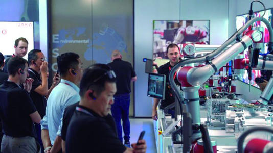 具身智能“变身” 非人形机器人抢滩工业场景(图1)