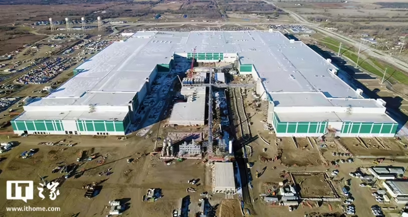 松下美国堪萨斯州电池工厂开始量产，目标年产能 32 吉瓦时(图1)