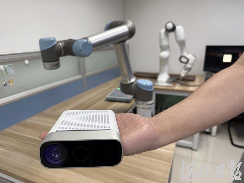 新闻纵深丨48毫秒响应，让机器人拥有安全直觉(图2)