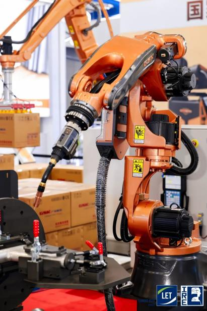 LET 2025盛大开幕！数智工厂×智慧物流×机器人，一展get创新科技(图30)