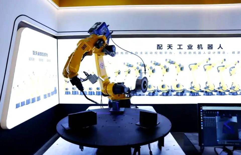 中国焊接机器人厂家大盘点！哪个品牌值得推荐？(图4)