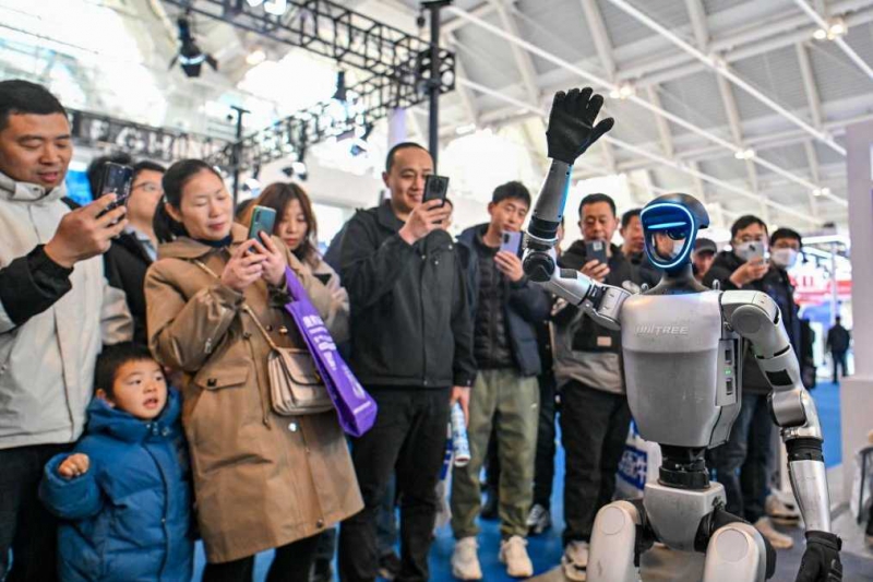 人形机器人加速进入日常生活(图1)