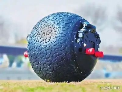 “它让人想起《星球大战》中的机器人”(图2)