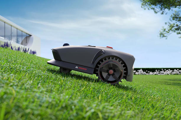 MOVA割草机器人CTO秦岭：海门中学走出来的数学天才，要革新欧美后花园(图2)