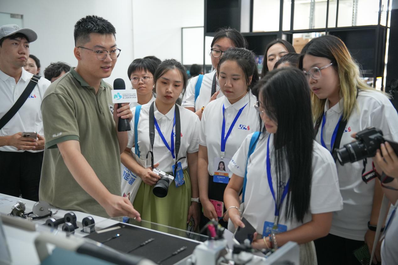 全国高校校媒精英特训营活动走进东莞松山湖(图2)