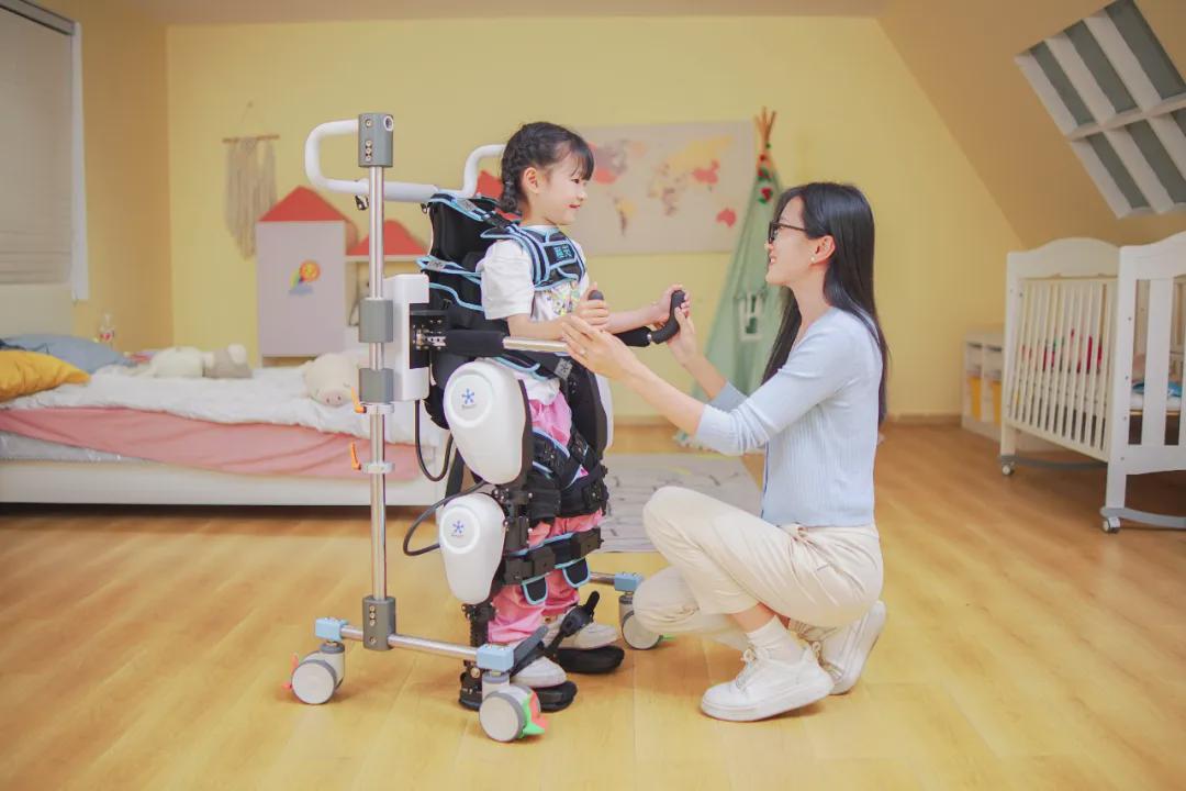 行走里程绕地球两圈！具身智能外骨骼研发商「程天科技」完成B轮融资！(图3)