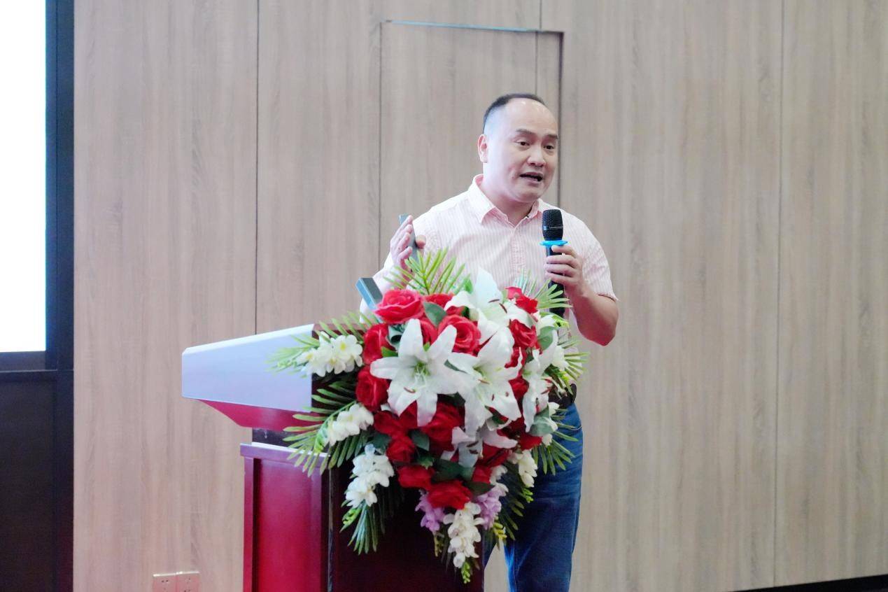 眼科手术机器人企业微眸医疗完成数千万元Pre-A轮融资(图1)