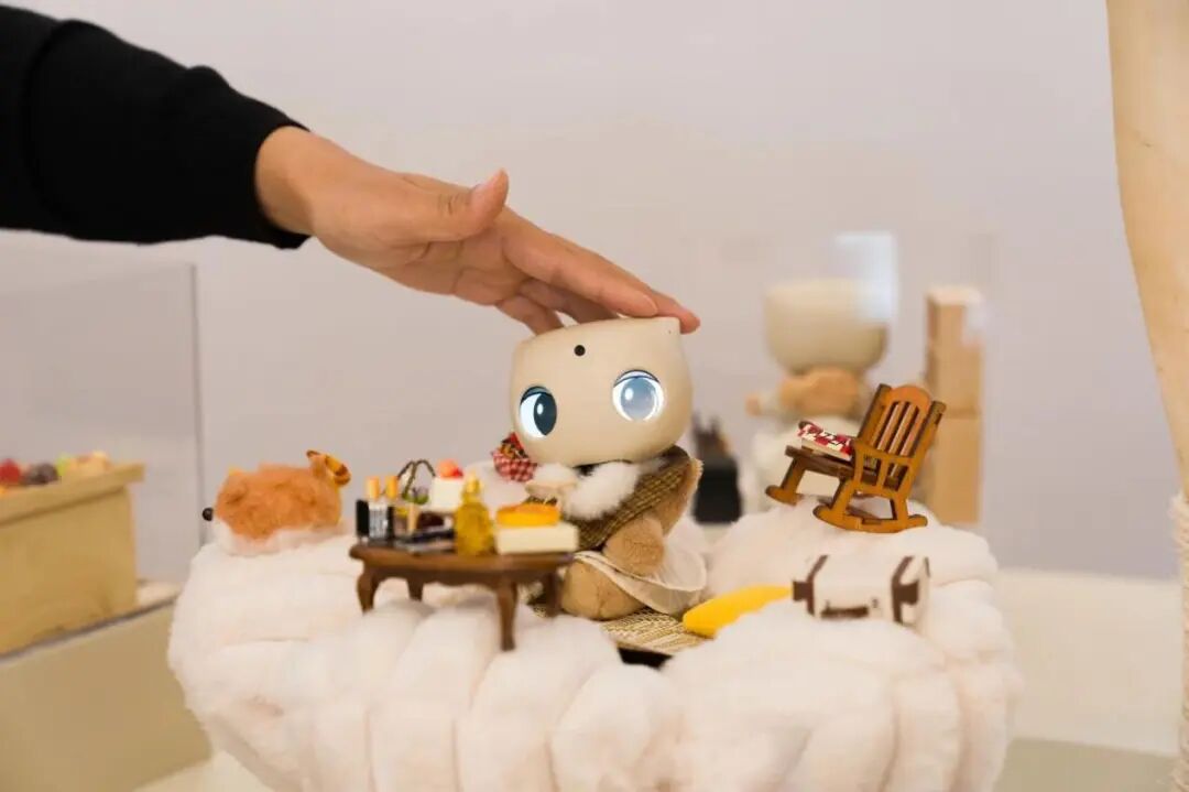 傅利叶发布“脑机具身智能康复港”，主动式交互开启人机协作新范式(图6)