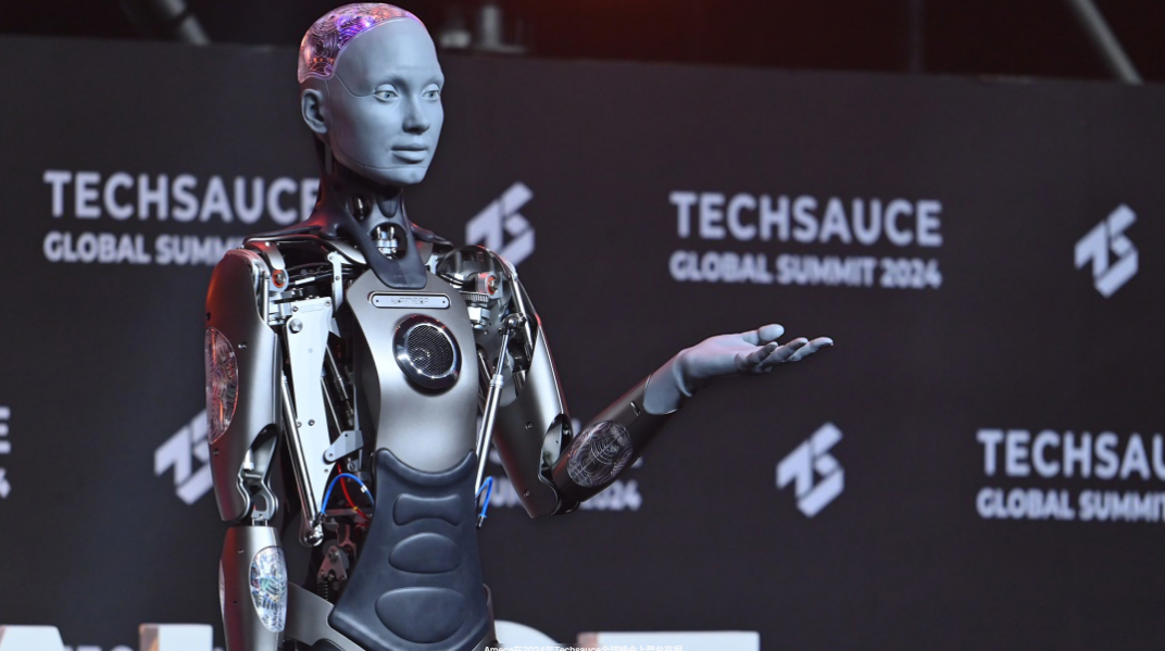 人形机器人中出了个艺术家？(图3)