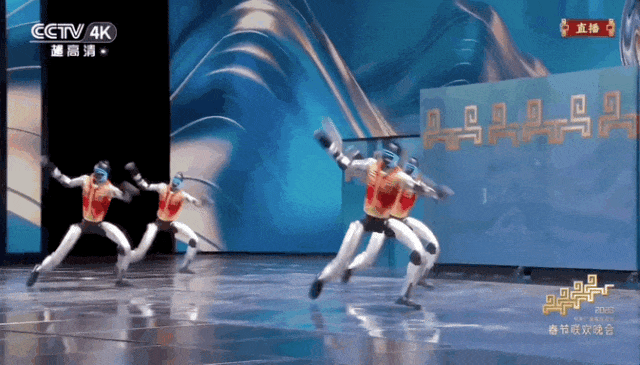 在日本，一个顶着“中国脸”的机器人，出家了(图3)